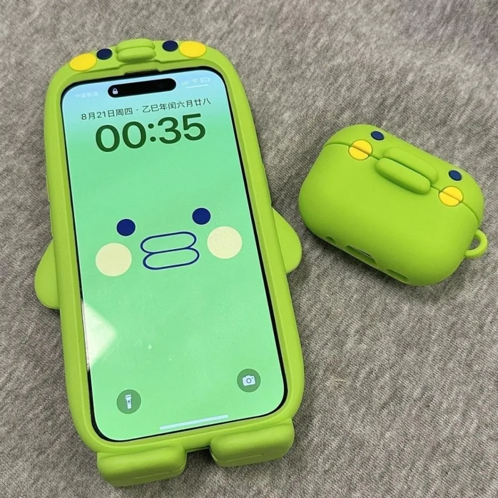 Guji Tamagotchi AirPods Protective Silicone Case